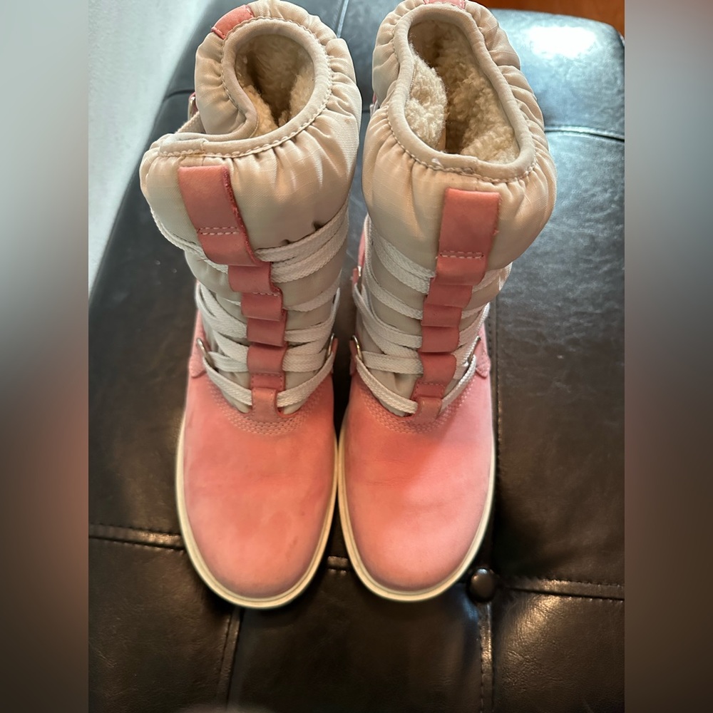 Timberland size 7.5 women